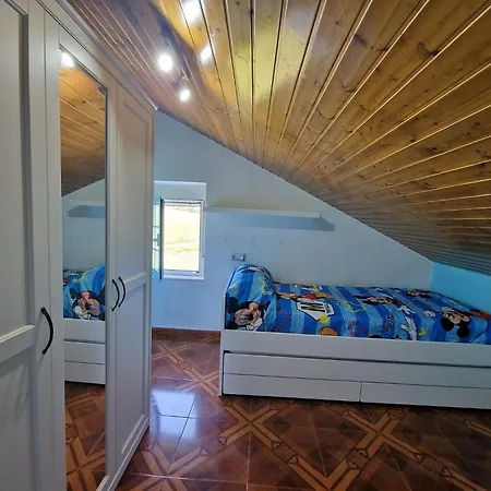 Nyaraló Casa De Aldea